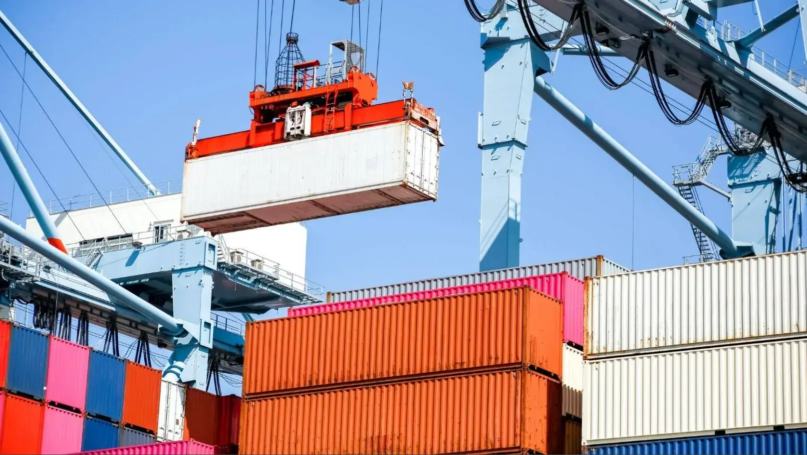 intermodal shipping containers