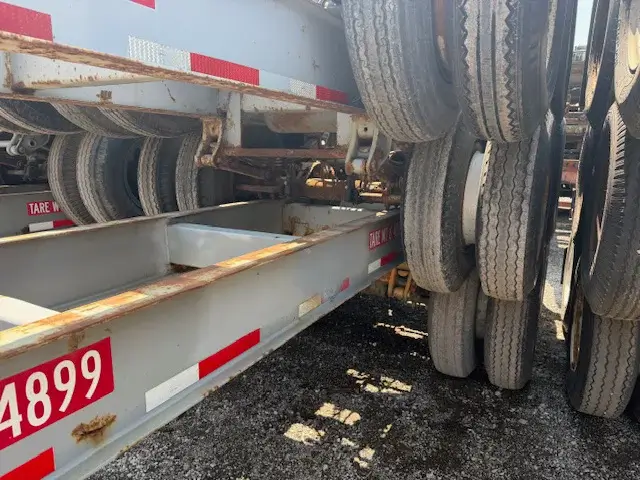 2 x 40ft used roadworthy chassis