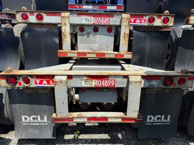 2 x 40ft used roadworthy chassis