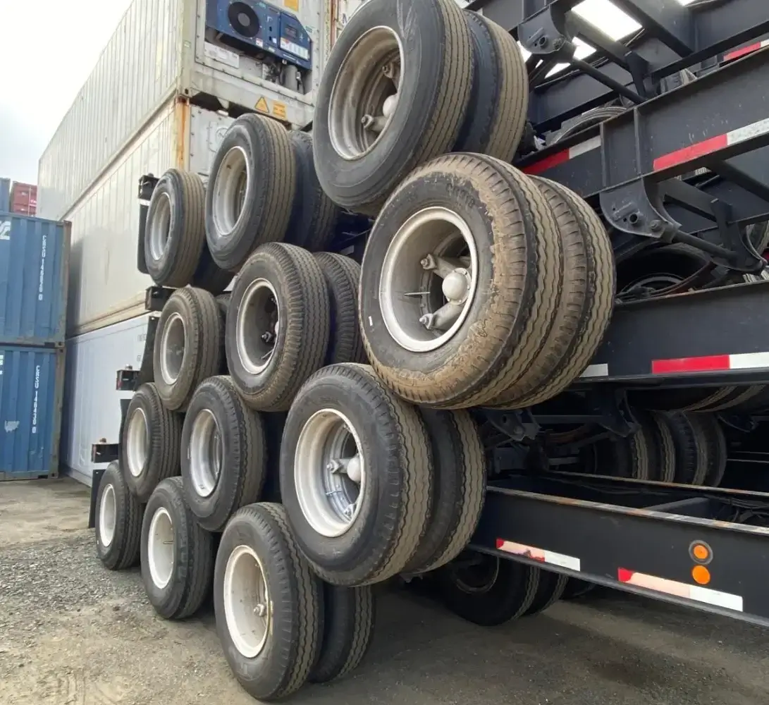 20 ft 3 axle chassis trailer